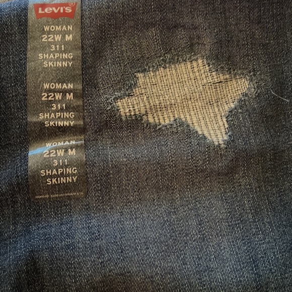Levi’s Jeans - Picture 5 of 8